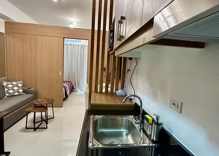 Lush Residences 1br Haven Makati Smart Tv Netflix Hi Speed Internet * Manila