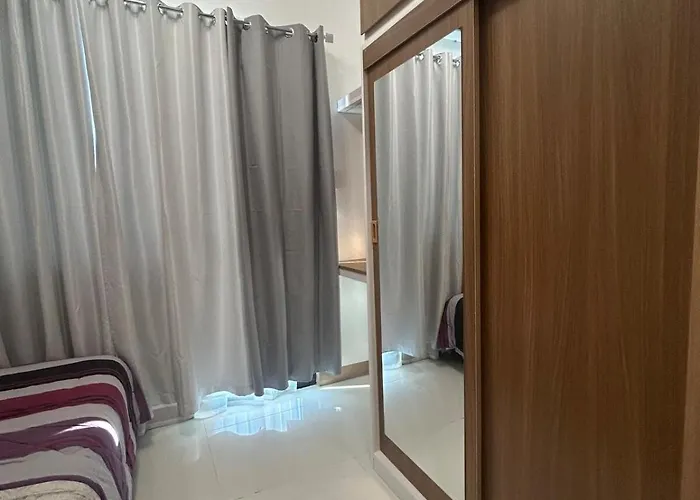 Lush Residences 1br Haven Makati Smart Tv Netflix Hi Speed Internet *